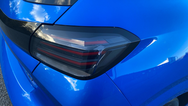 Peugeot 208 1.2 Hybrid 110 Allure 5dr e-DSC6 Petrol Hatchback